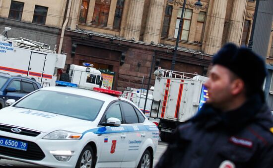 Explosions in St.Petersburg metro