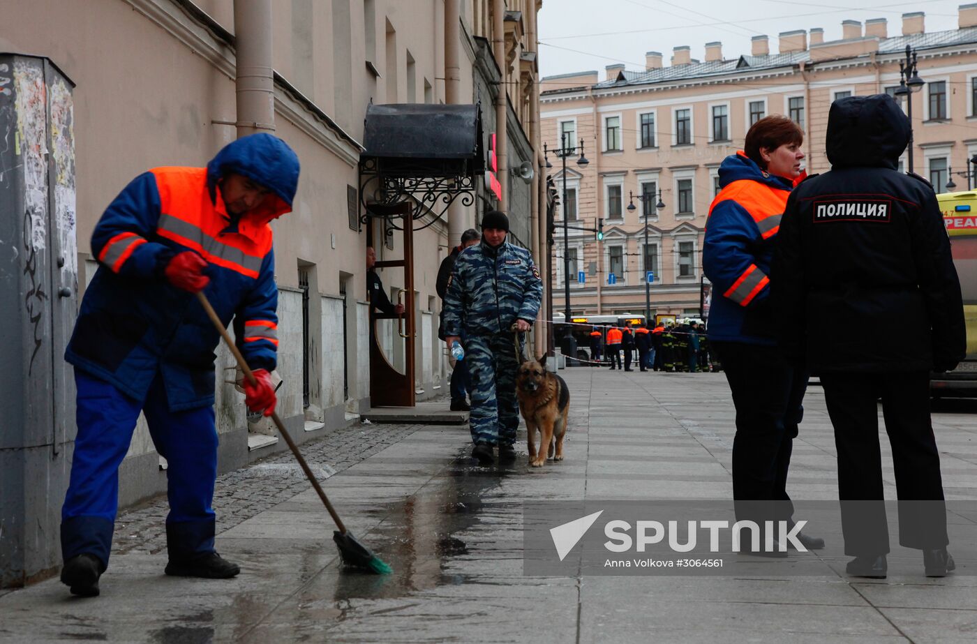 Explosions in the St. Petersburg metro