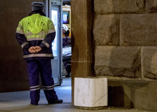Explosions in the St.Petersburg metro