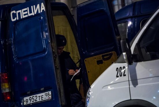 Explosions in the St.Petersburg metro