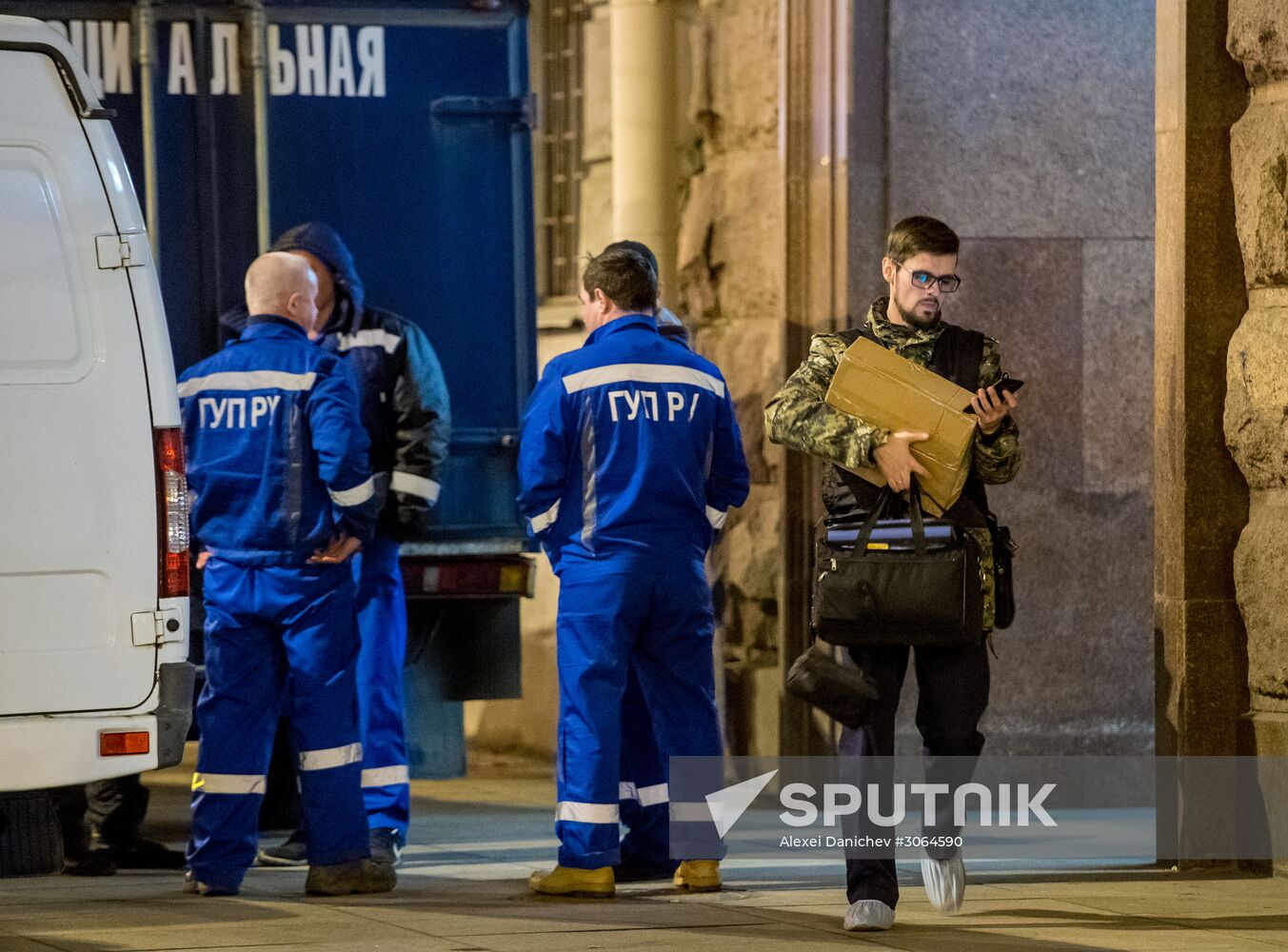 Explosions in the St.Petersburg metro