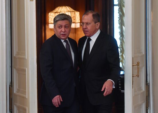 Sergei Lavrov meets with Kyrgyzstan's Foreign Minister Erlan Abdyldayev