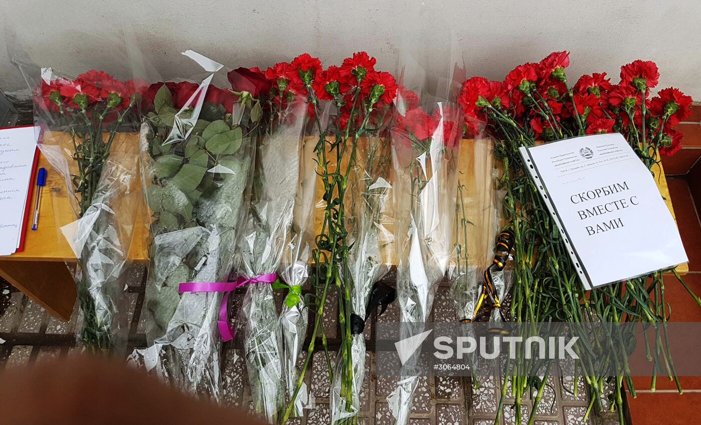 Flowers laid at Russian Embassies in memory of St. Petersburg metro blast victims