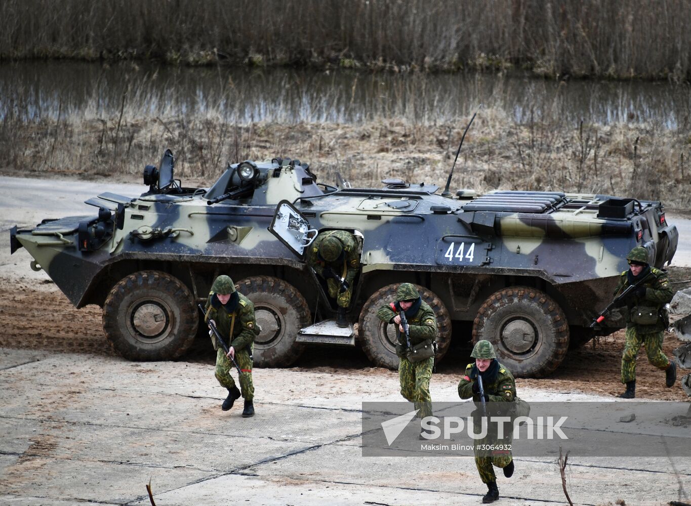 International military exercise of airborne troops in Vitebsk