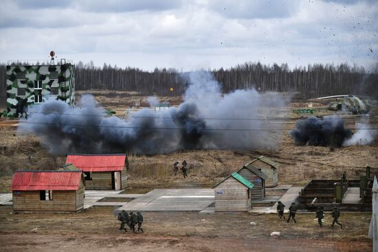 International military exercise of airborne troops in Vitebsk