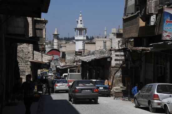 Cities of the world. Hama