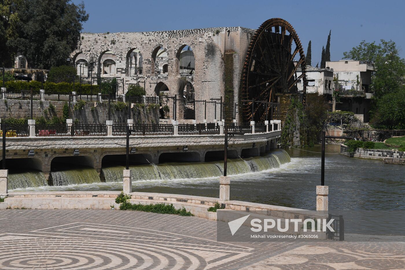 Cities of the world. Hama