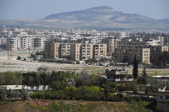 Cities of the world. Hama