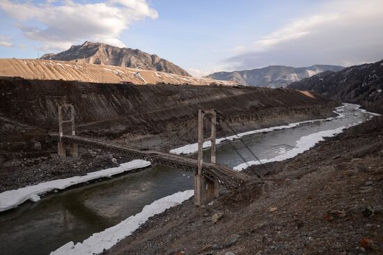Russian regions. Altai Republic, Altai Territory