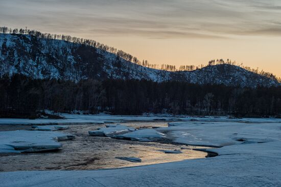 Russian regions. Altai Republic, Altai Territory