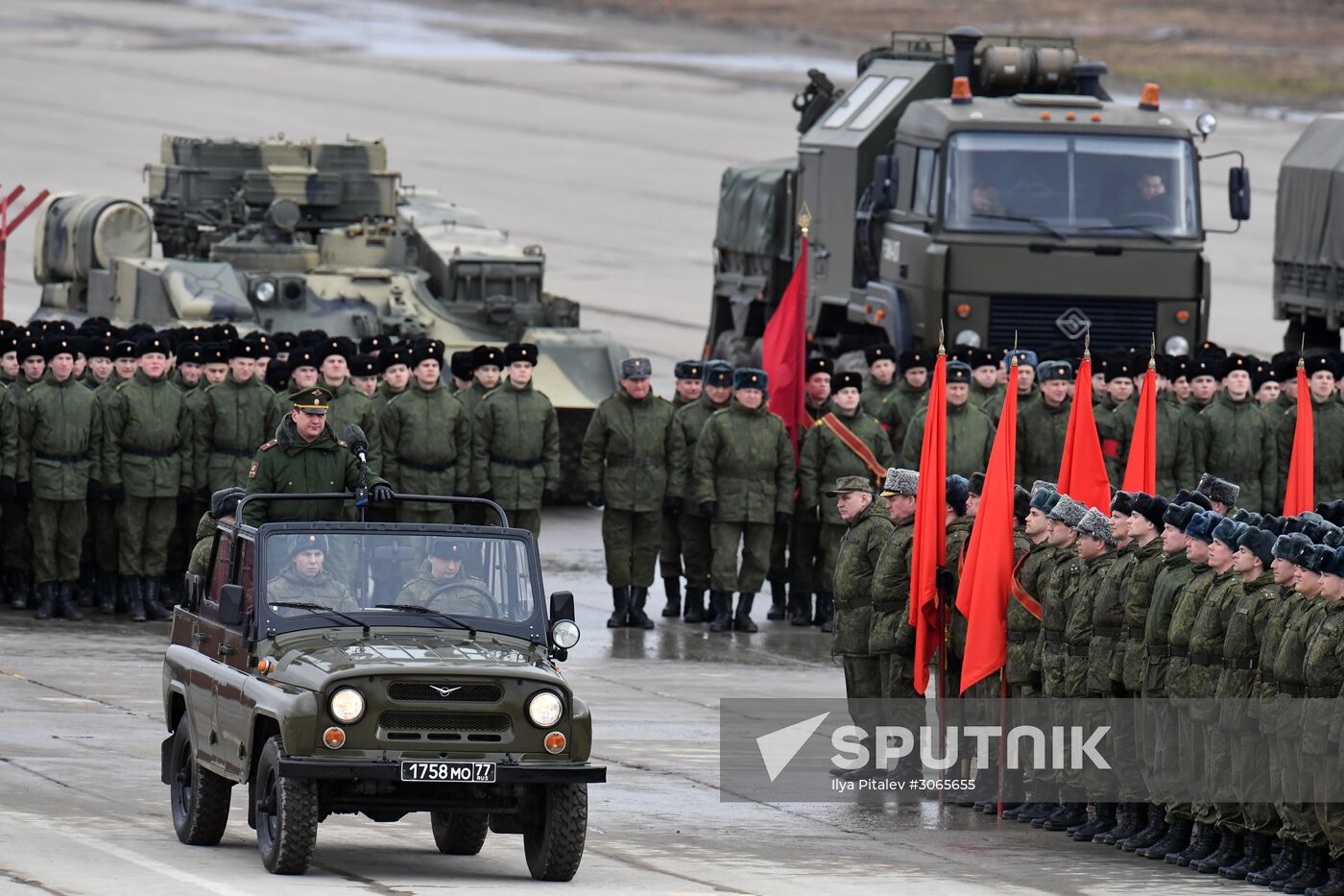 Joint drill for marching personnel of Moscow Garrison ahead of military parade