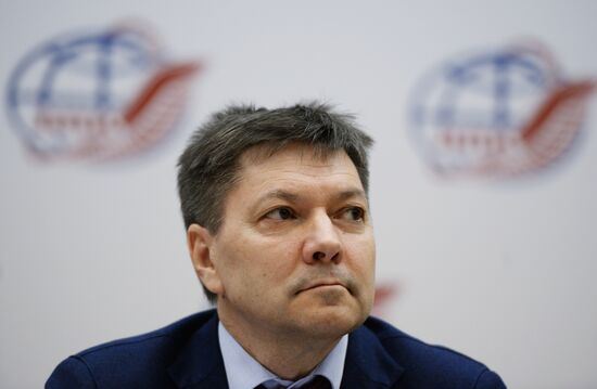 News conference on recruitment of cosmonauts