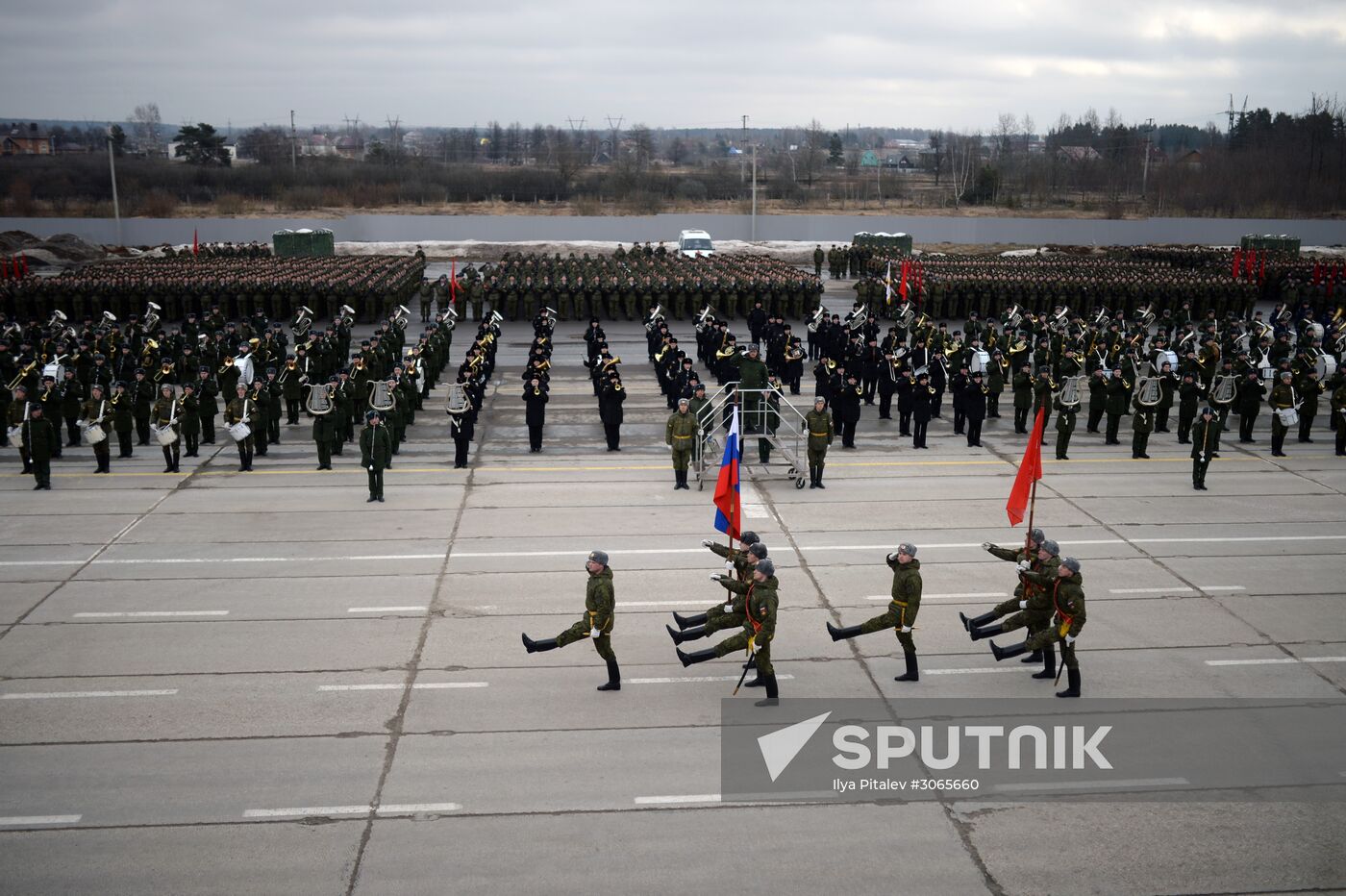 Joint drill for marching personnel of Moscow Garrison ahead of military parade