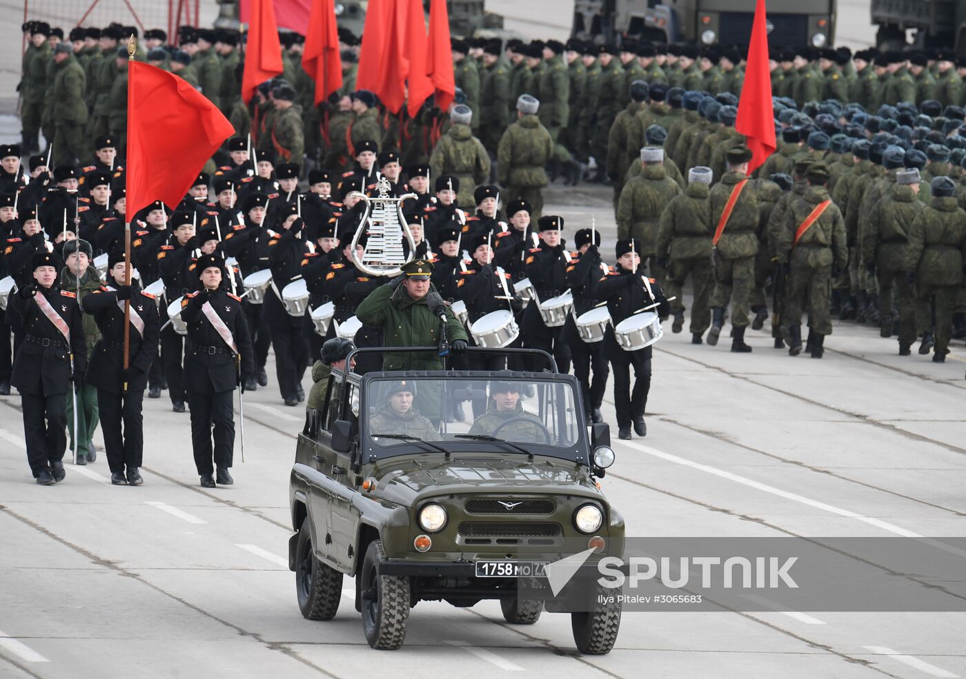 Joint drill for marching personnel of Moscow Garrison ahead of military parade