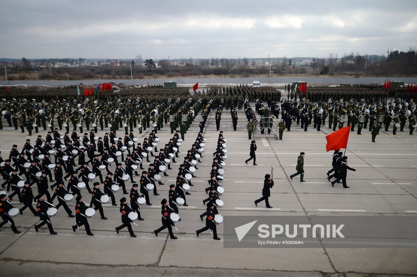 Joint drill for marching personnel of Moscow Garrison ahead of military parade