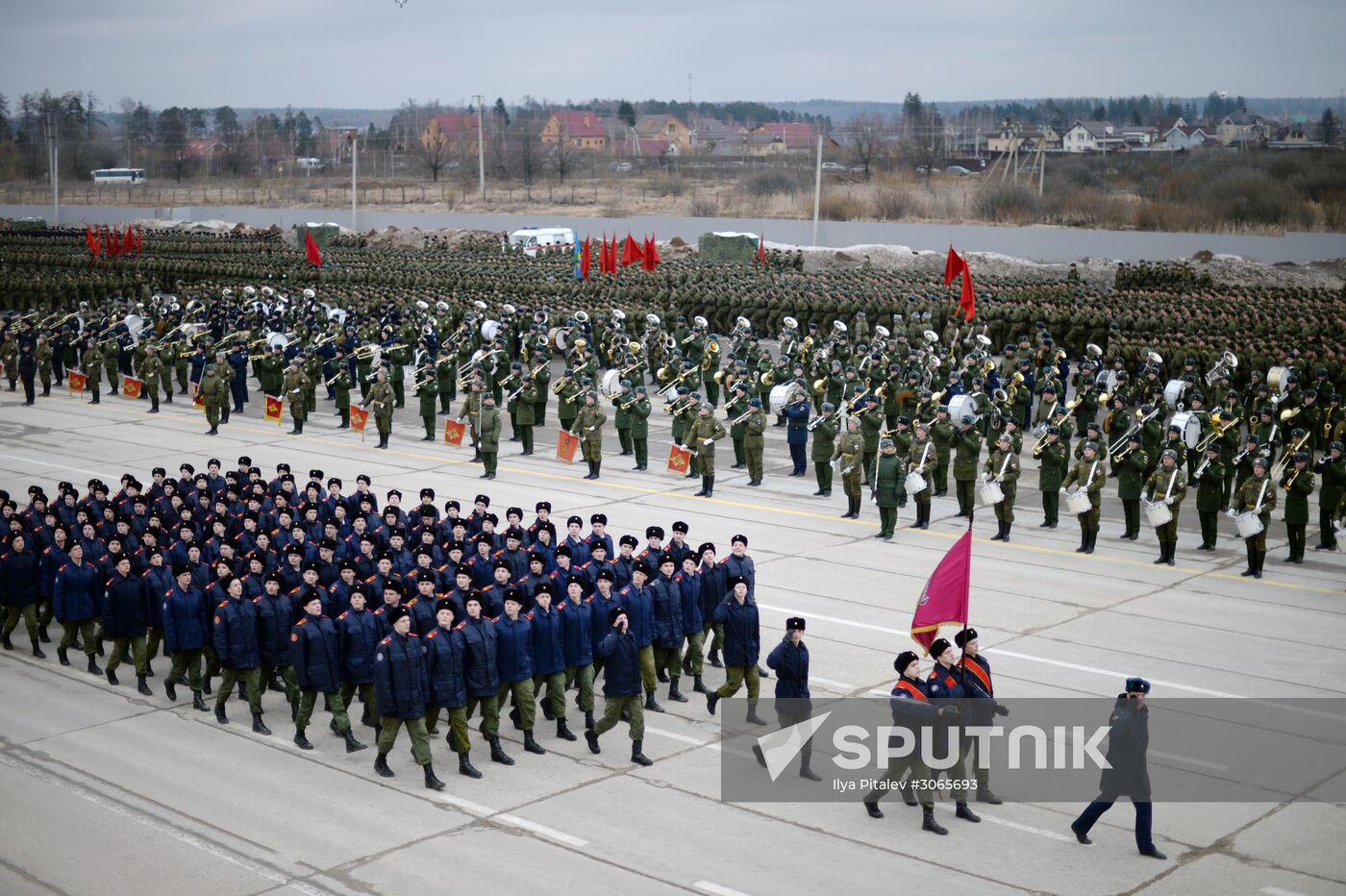 Joint drill for marching personnel of Moscow Garrison ahead of military parade