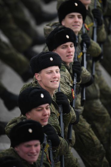 Joint drill for marching personnel of Moscow Garrison ahead of military parade