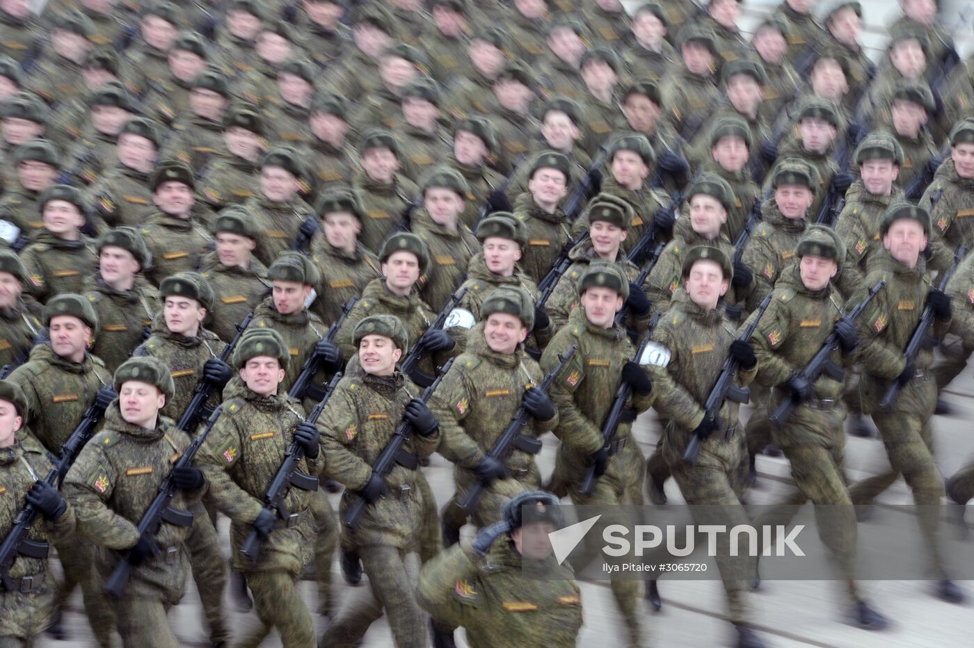 Joint drill for marching personnel of Moscow Garrison ahead of military parade