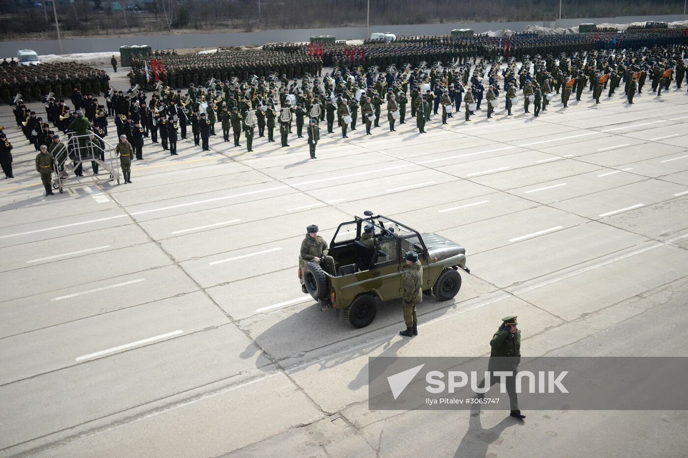 Joint drill for marching personnel of Moscow Garrison ahead of military parade