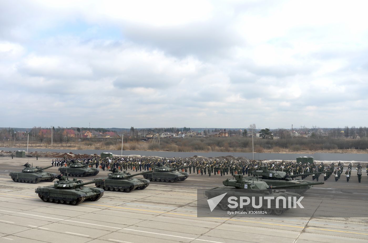 Joint drill for marching personnel of Moscow Garrison ahead of military parade
