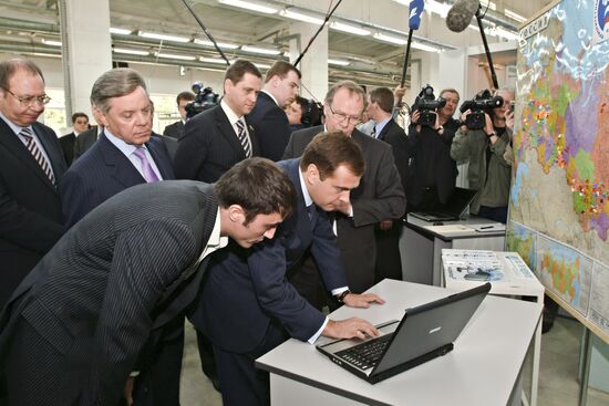 Medvedev and Gromov visit design bureau