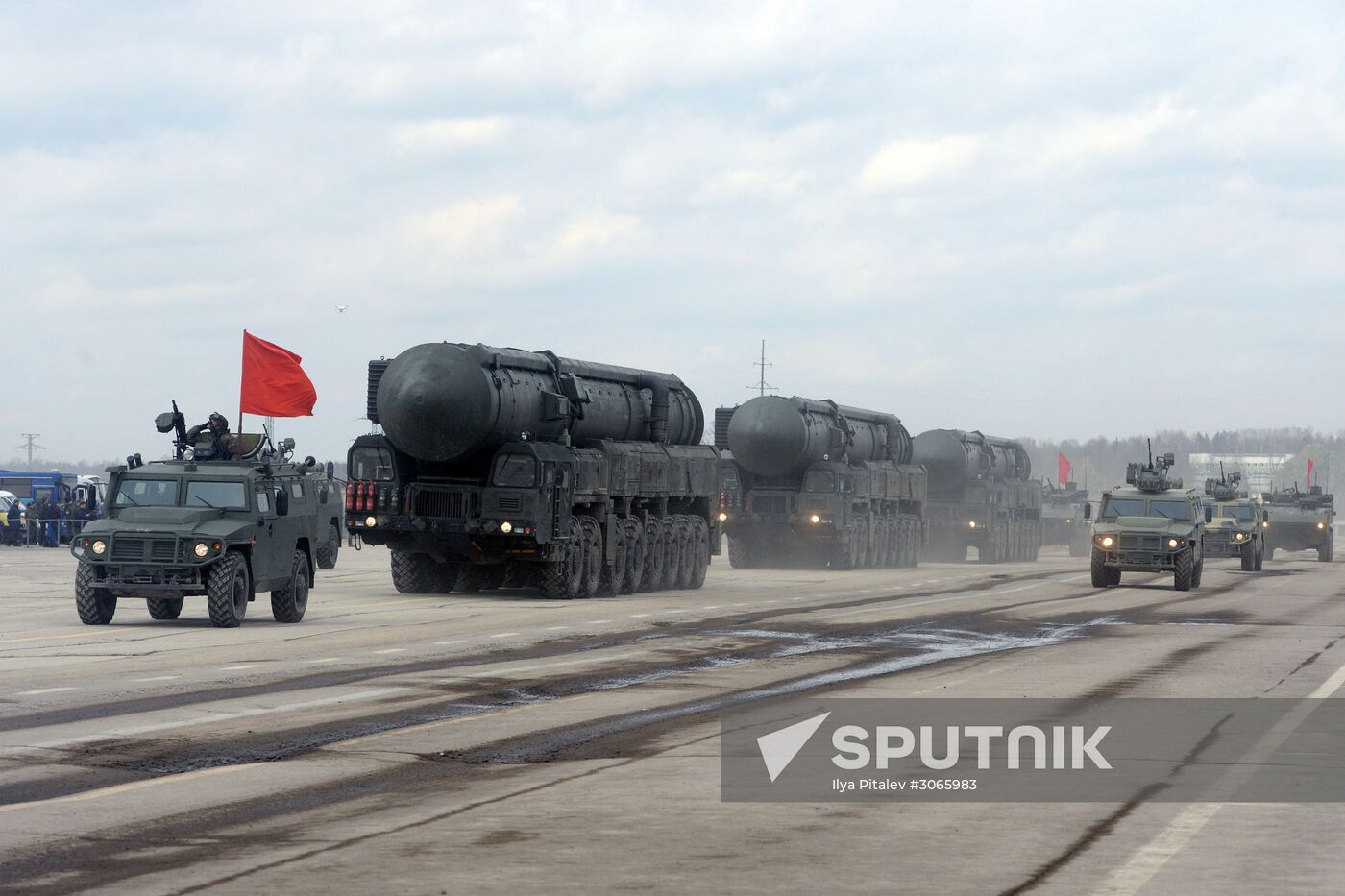 Joint drill for marching personnel of Moscow Garrison ahead of military parade