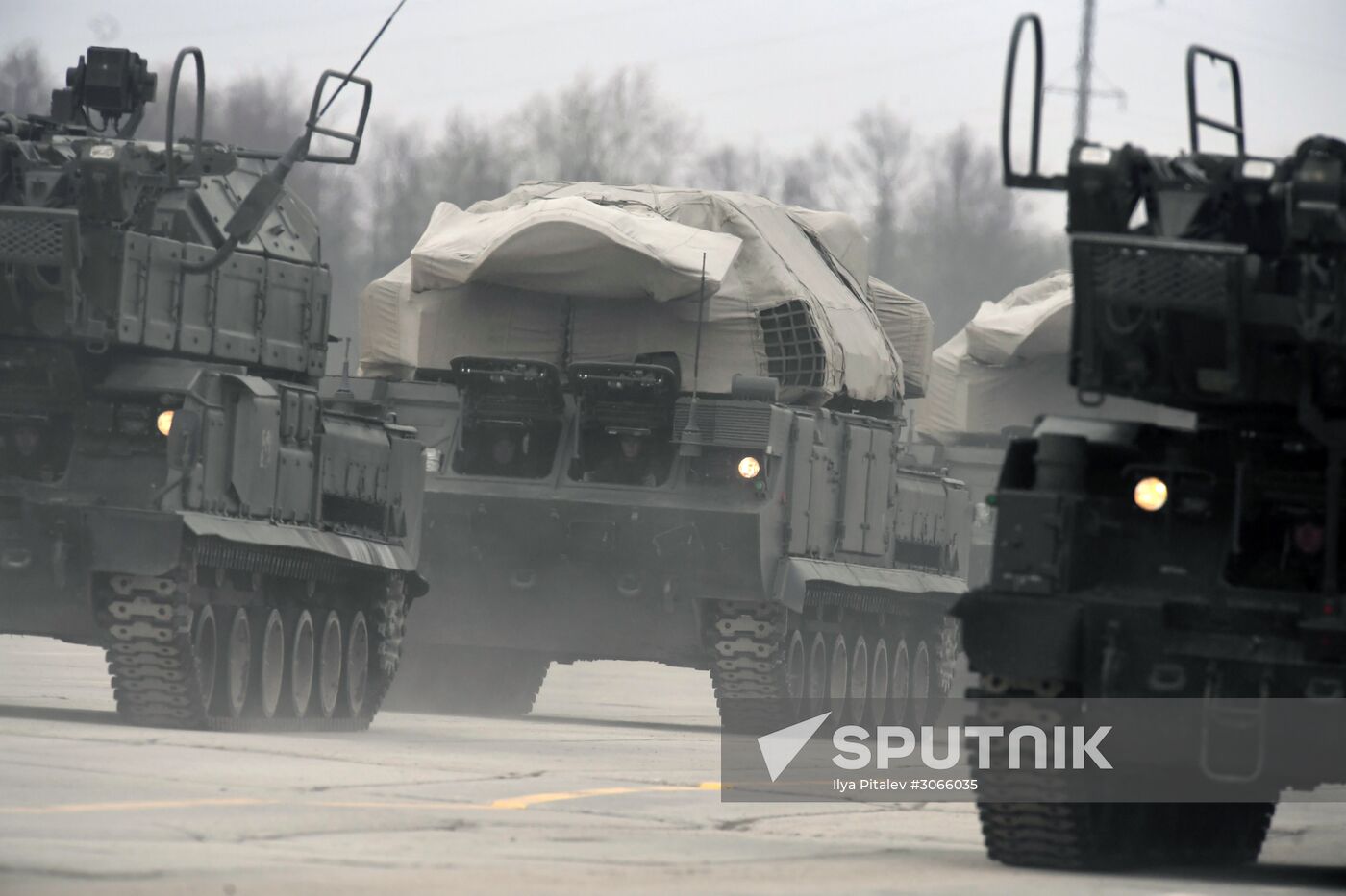 Joint drill for marching personnel of Moscow Garrison ahead of military parade