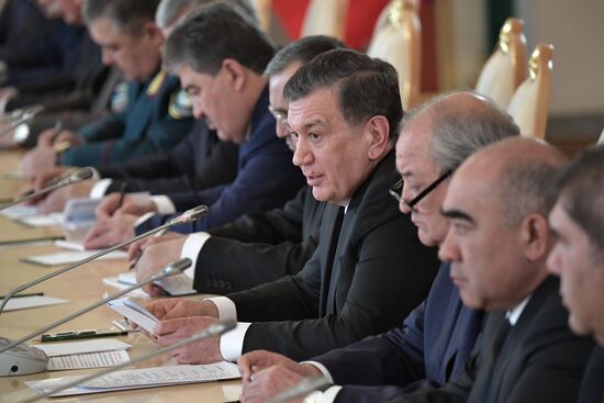 President Vladimir Putin meets with President of Uzbekistan Shavkat Mirziyoyev