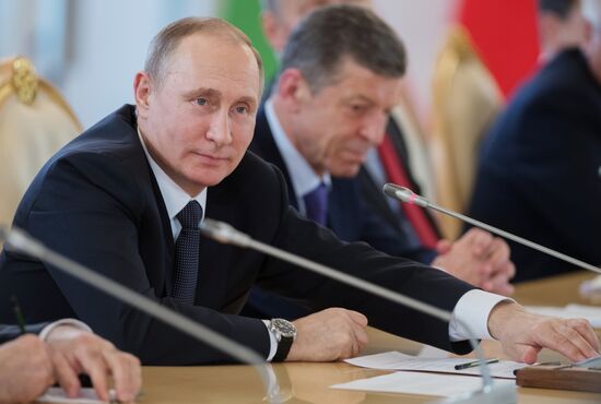 President Vladimir Putin meets with President of Uzbekistan Shavkat Mirziyoyev