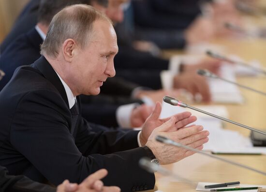 President Vladimir Putin meets with President of Uzbekistan Shavkat Mirziyoyev