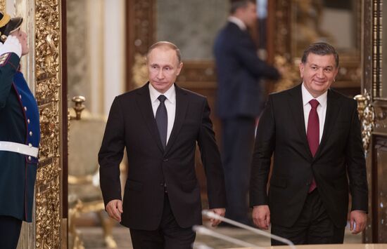 President Vladimir Putin meets with President of Uzbekistan Shavkat Mirziyoyev