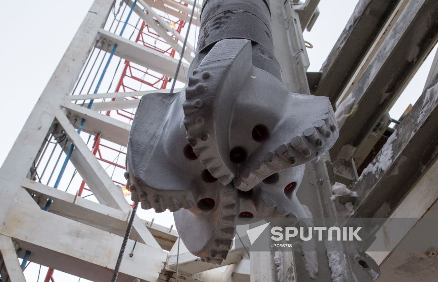 Rosneft launches drilling of Tsentralno-Olginskaya-1 well