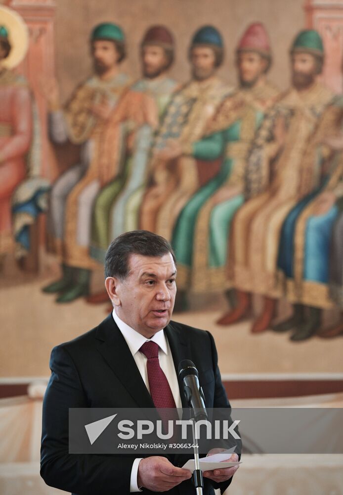 President Vladimir Putin meets with President of Uzbekistan Shavkat Mirziyoyev