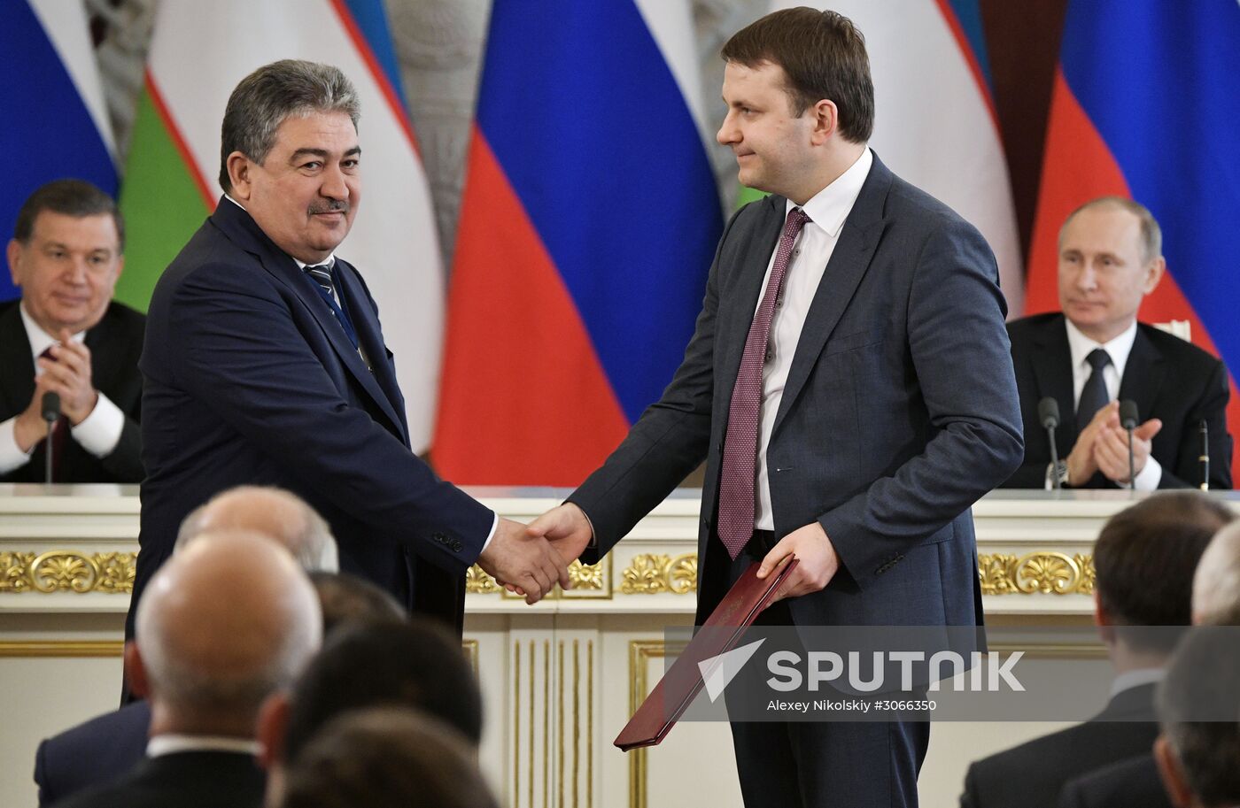 President Vladimir Putin meets with President of Uzbekistan Shavkat Mirziyoyev