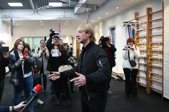 Opening of the Plyushchenko's Angels figure skating academy in Moscow
