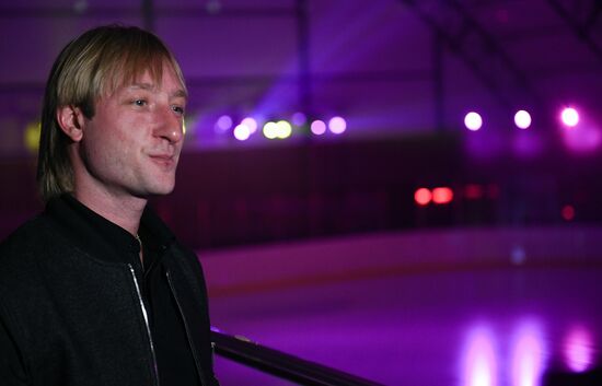 Opening of the Plyushchenko's Angels figure skating academy in Moscow