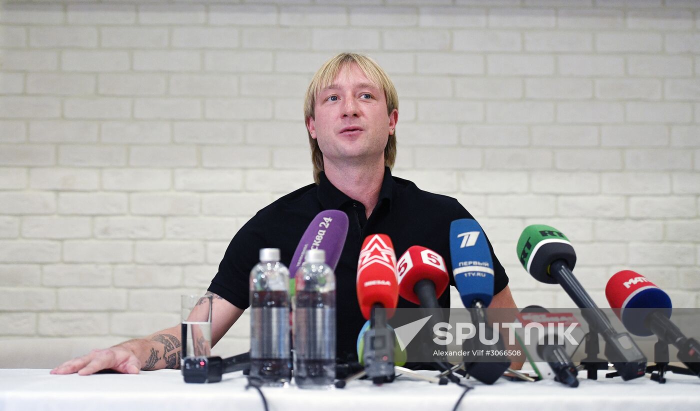 Opening of the Plyushchenko's Angels figure skating academy in Moscow