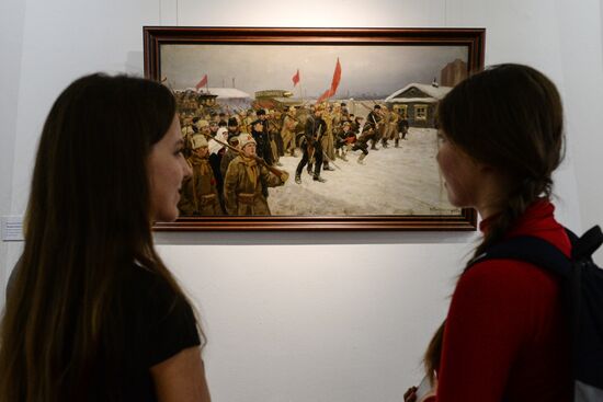 Exhibition "Event that shook the world" opens in Novosibirsk