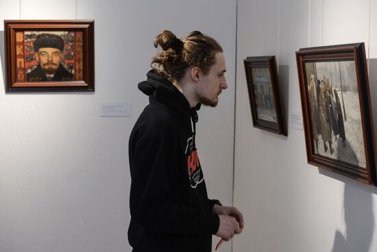 Exhibition "Event that shook the world" opens in Novosibirsk