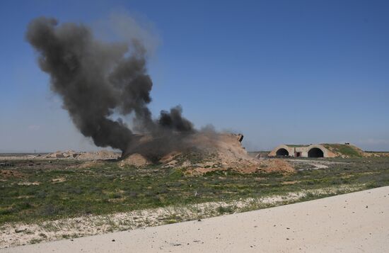 U.S. strikes Syrian military airfield