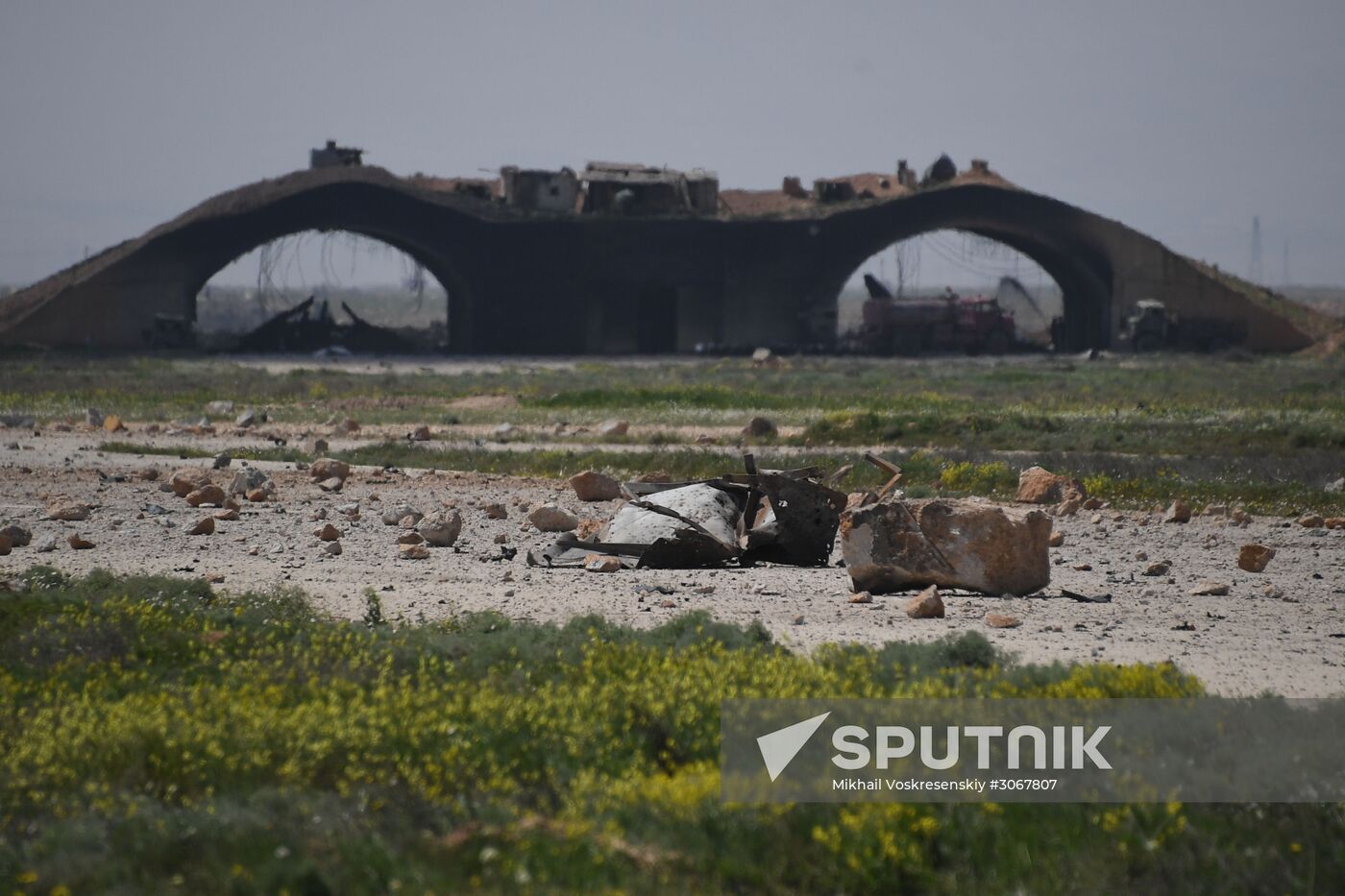 U.S. strikes Syrian military airfield