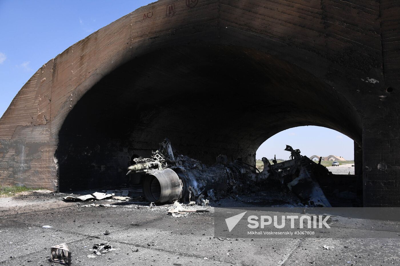 U.S. strikes Syrian military airfield