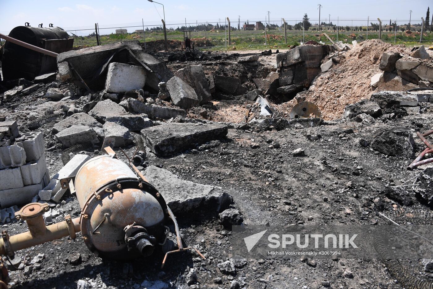 U.S. strikes Syrian military airfield