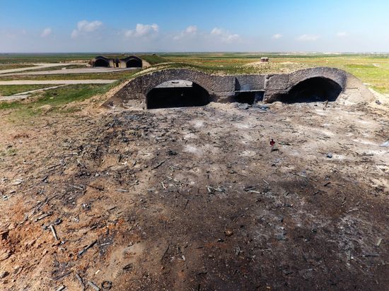 U.S. strikes Syrian military airfield