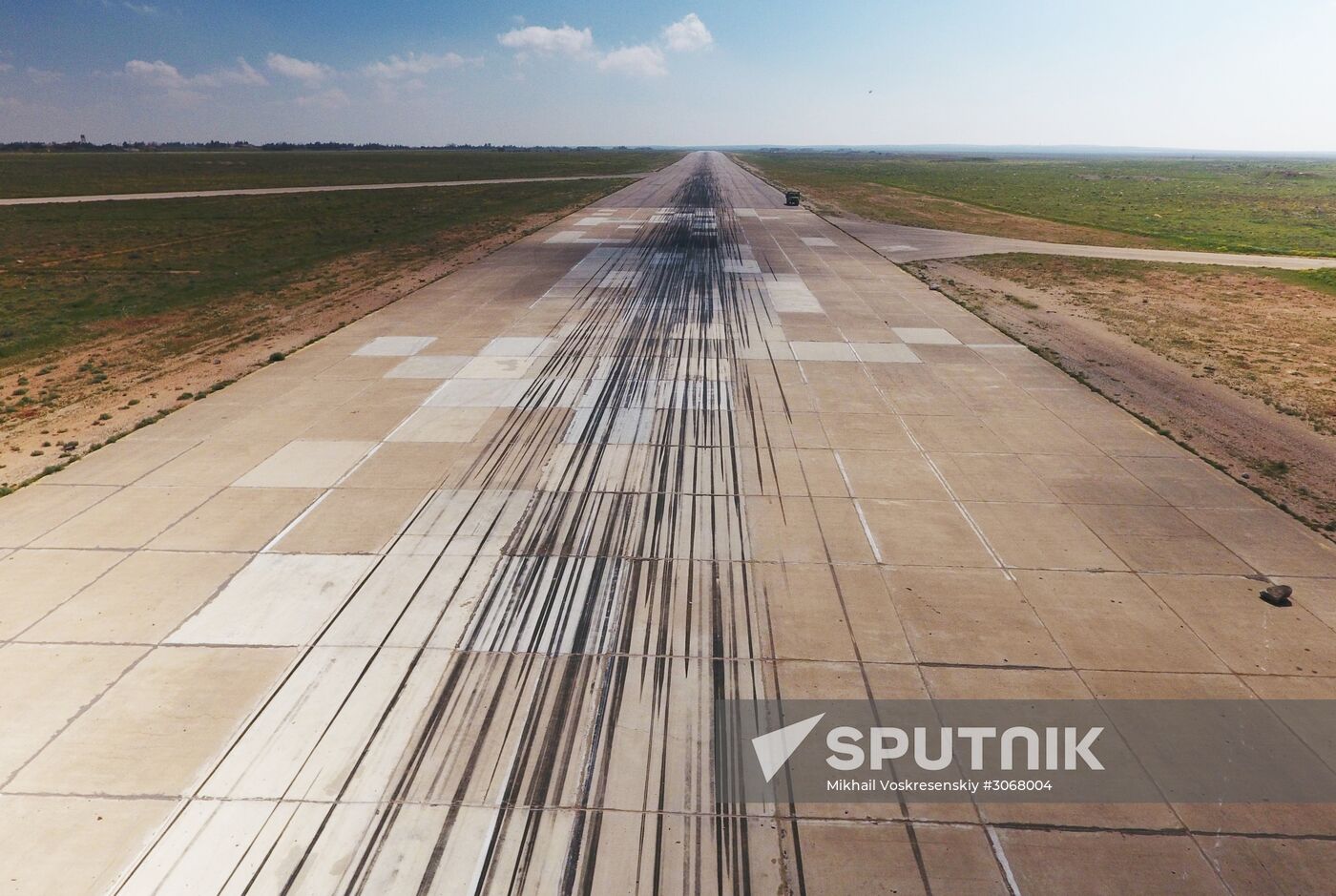 U.S. strikes Syrian military airfield