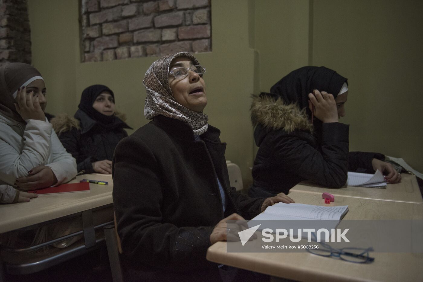 Syrian refugees in Istanbul
