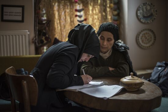 Syrian refugees in Istanbul