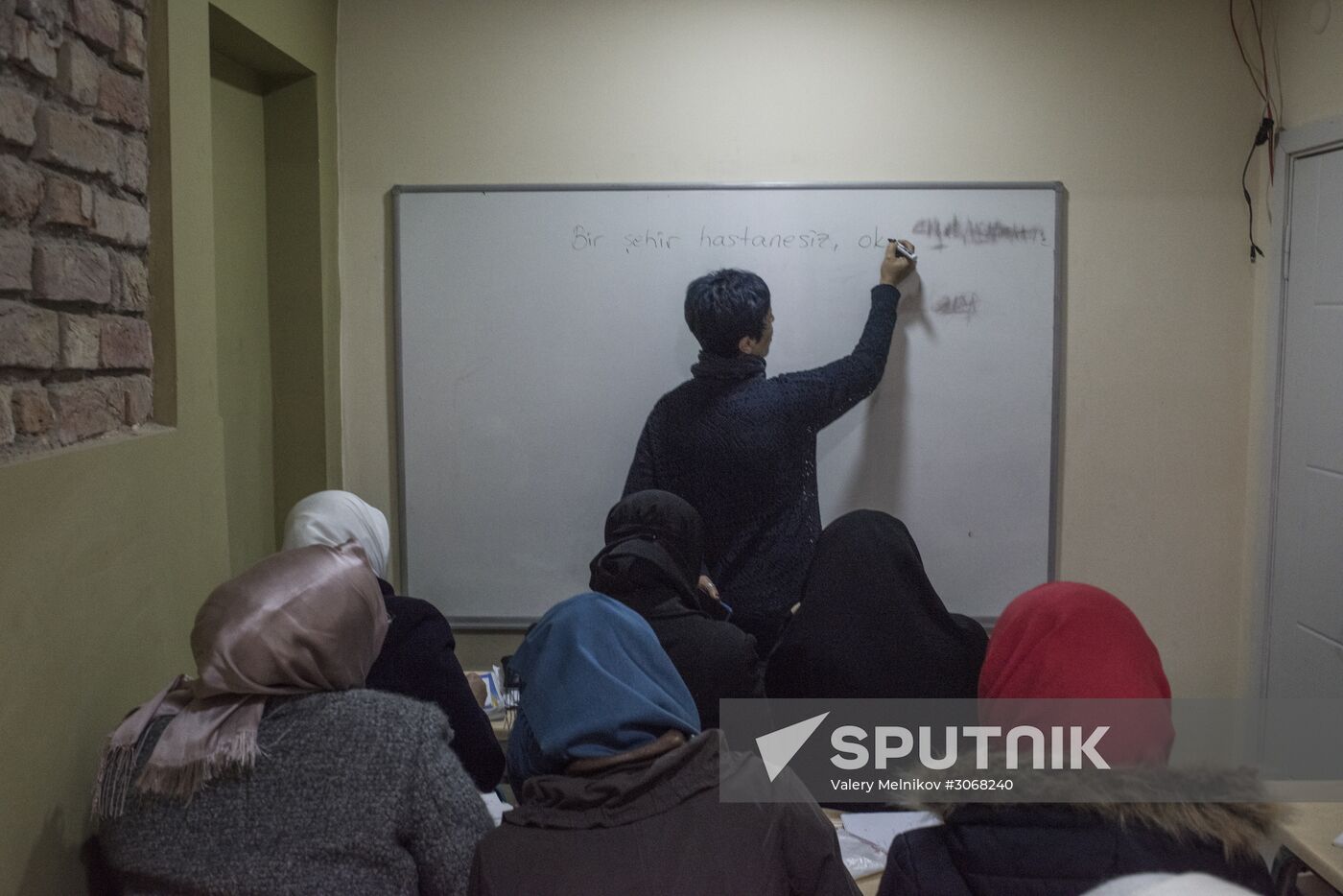 Syrian refugees in Istanbul