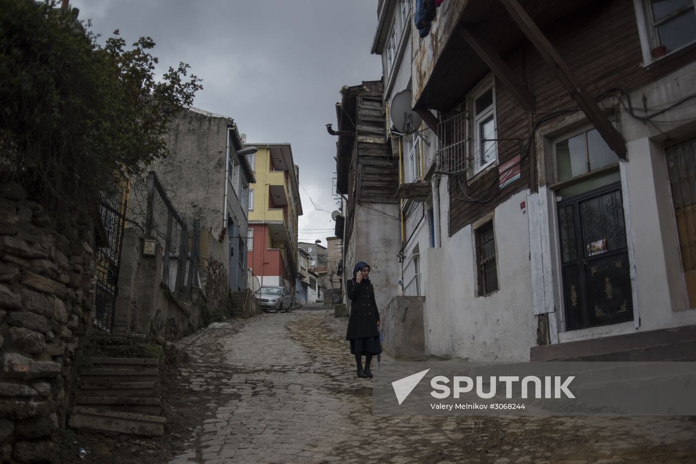 Syrian refugees in Istanbul