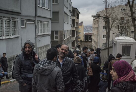 Syrian refugees in Istanbul
